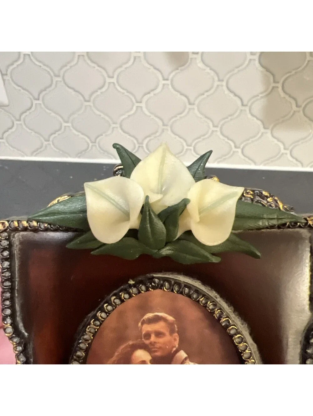2 Brown And Gold Ornate Resin Picture Frames With Lilly Floral Detail